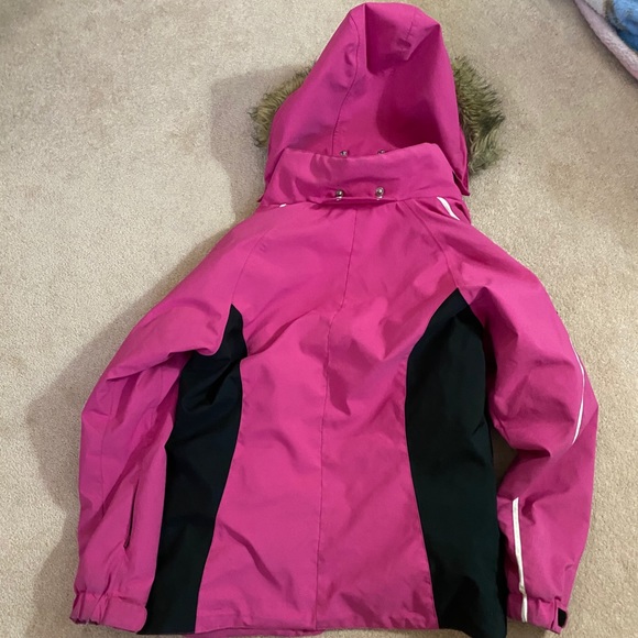 Pink winter jacket - Picture 3 of 4